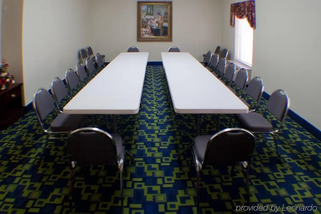 La Quinta Inn & Suites By Wyndham Louisville East
